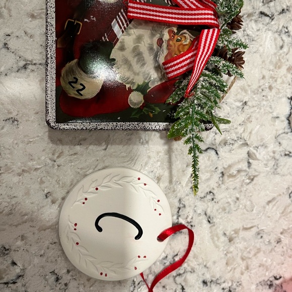 Christmas ornaments and candle - Picture 3 of 3